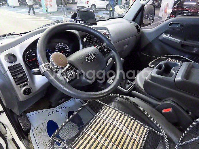 @20년식 더 뉴봉고Ⅲ화물 1톤 킹캡 초장축 L라이트--9