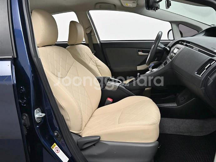 @13년식 프리우스(3세대) 전국최저가격--9