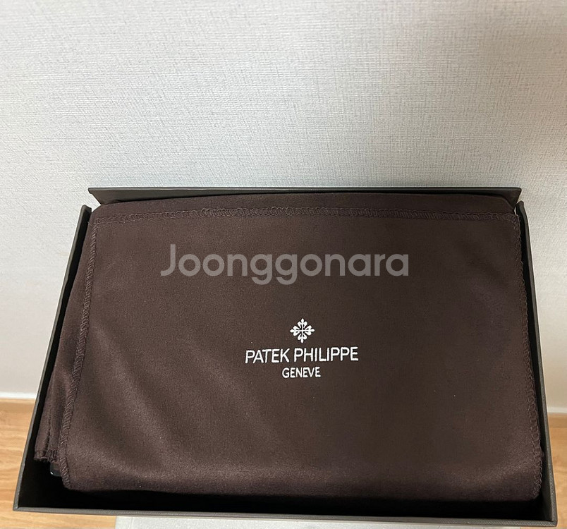 파텍필립 5811/1G-001 화이트 골드 청판--8