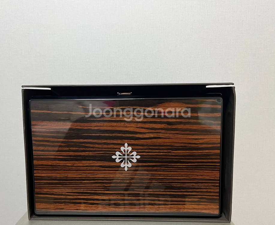 파텍필립 5811/1G-001 화이트 골드 청판--5