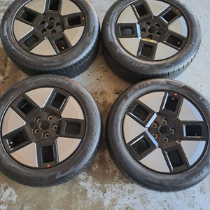 올뉴투싼 올뉴스포티지용 18인치휠타이어