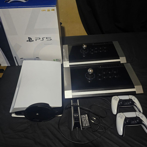 PS5디스크에디션+권바옵시디언 2대+조이스틱2대+충전기