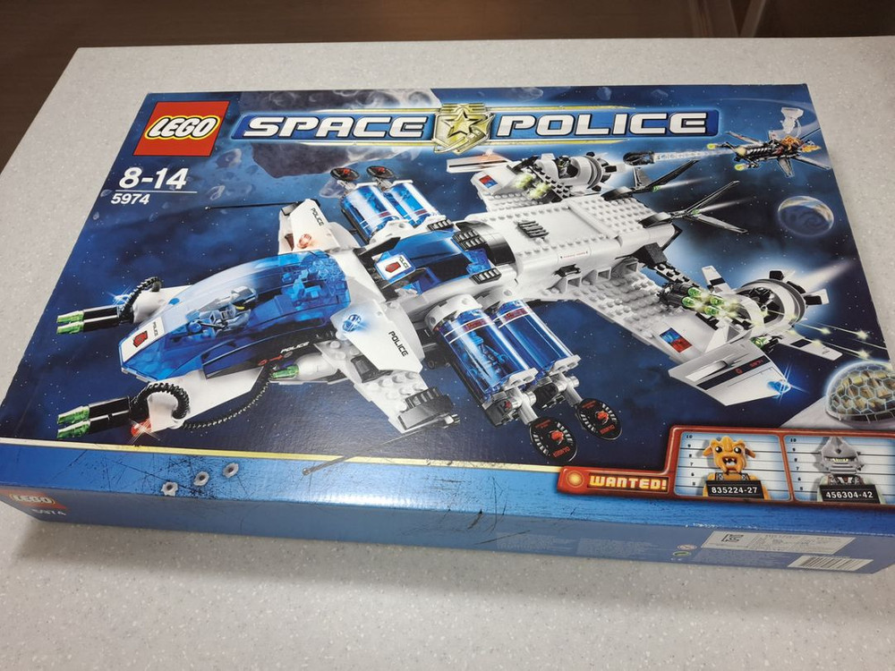 레고 5974 스페이스 폴리스 은하계 집행관--0