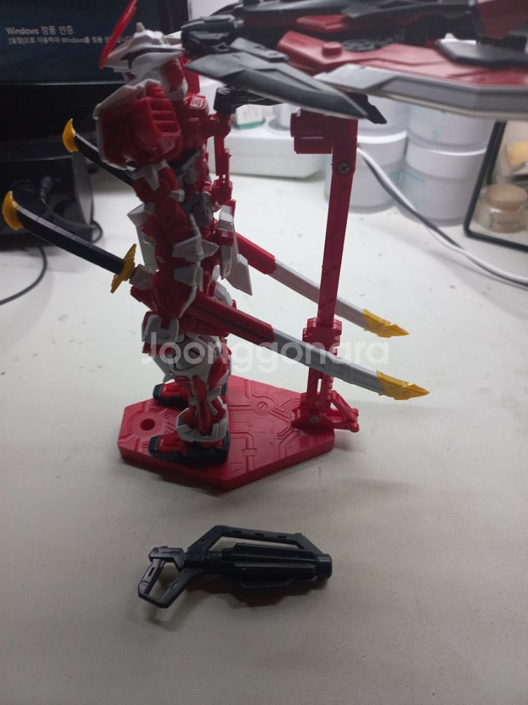 반다이 mg 레드프레임 카이 건담--2