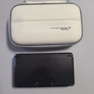 닌텐도 3DS+칩3개(기라티나,닌텐독스,마리오카트)