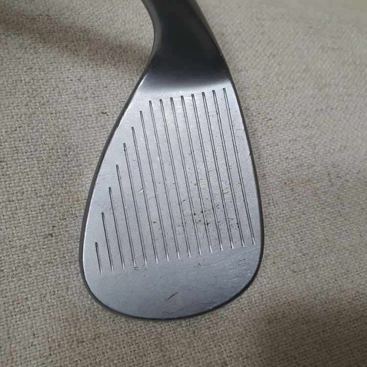 타이틀리스트 58도(08바운스)붉은톱니 비공인그루브 이미지