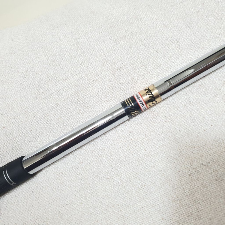 타이틀리스트 58도(08바운스)붉은톱니 비공인그루브 이미지