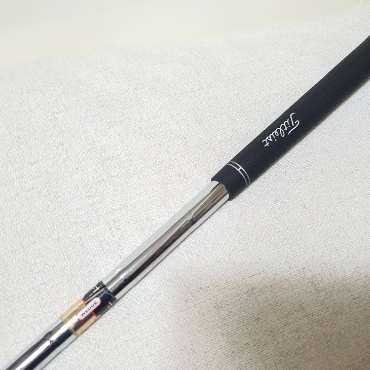 타이틀리스트 58도(08바운스)붉은톱니 비공인그루브 이미지