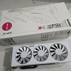 XFX 화이트7900gre 24년 11월구매 풀박