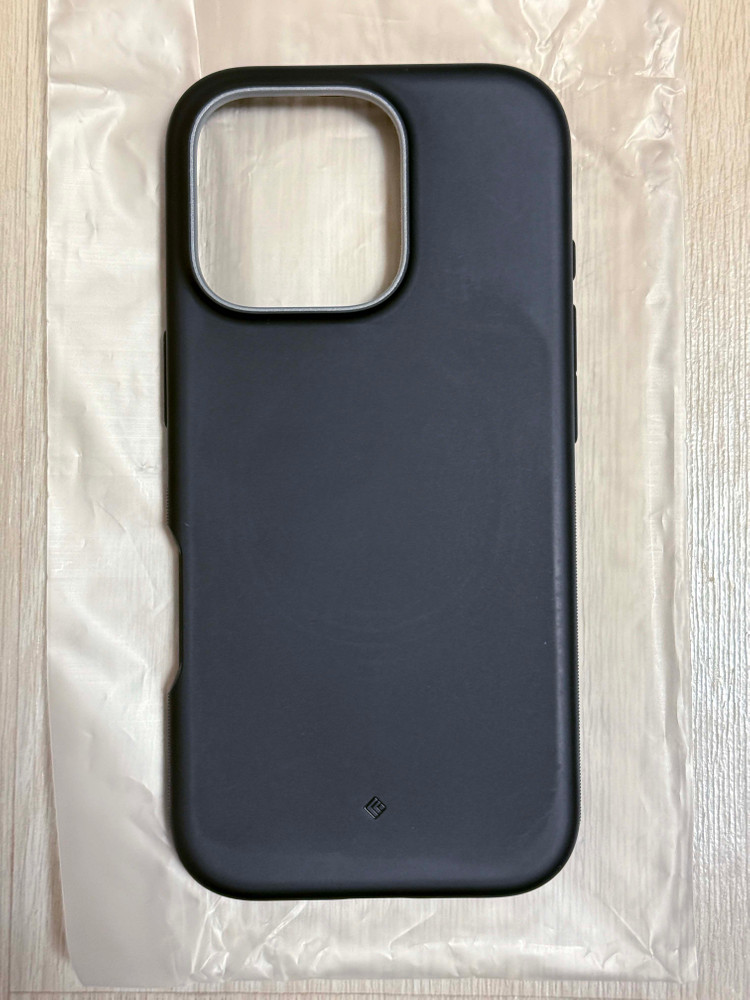 [판매완료] 슈피겐 / 아이폰16 프로_나노팝_케이스--7