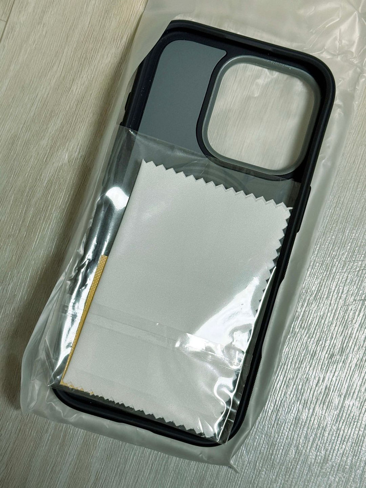 [판매완료] 슈피겐 / 아이폰16 프로_나노팝_케이스--4