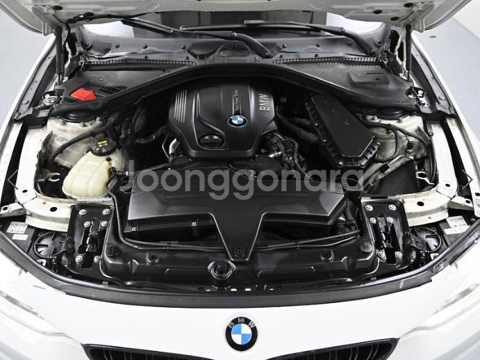 @15년식 4시리즈(1세대) 쿠페 420d M 스포츠--5