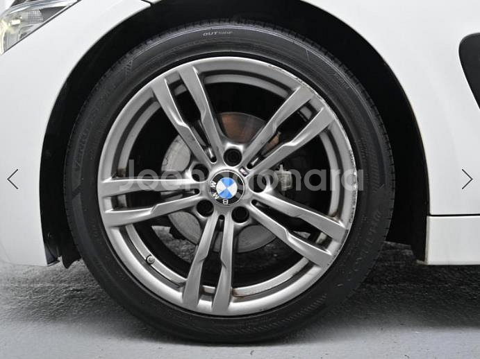 @15년식 4시리즈(1세대) 쿠페 420d M 스포츠--4