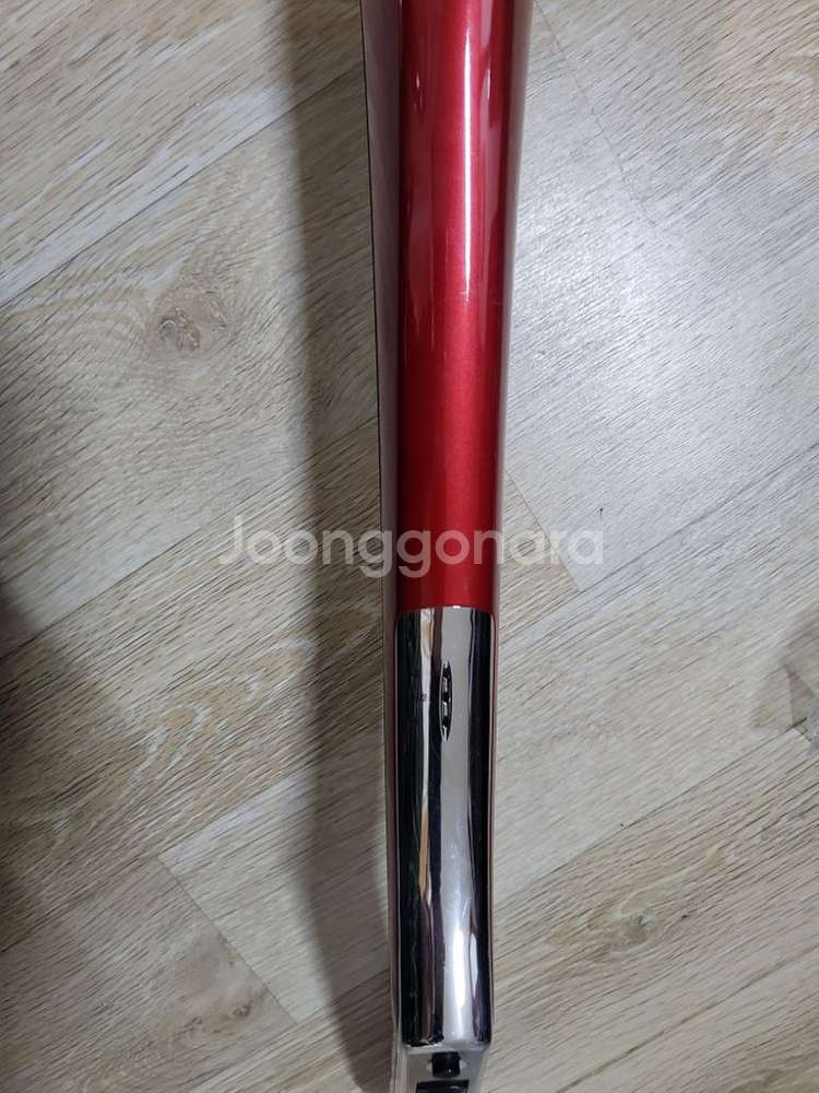 스윙 무선물걸레 청소기 몸통,손잡이,배터리--2