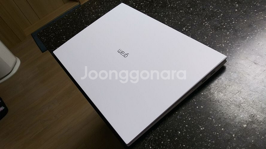 LG 11세대 신형 화이트 그램/16인치--3