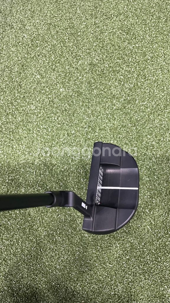 발도 밀라노 한정판 퍼터 34인치--1