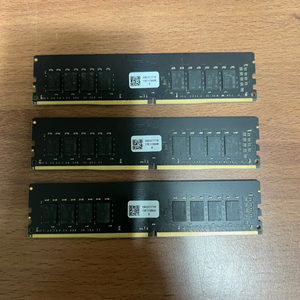 외산 메모리 램 ddr4 16gb 팝니다.