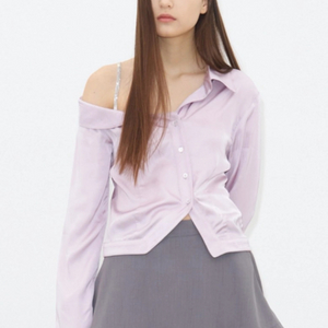 문탠 ASYMMETRIC SHOULDER SHIRt