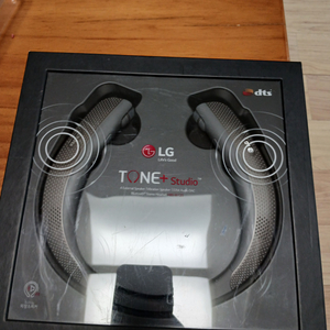 LG TONE+ Studio 팝니다.