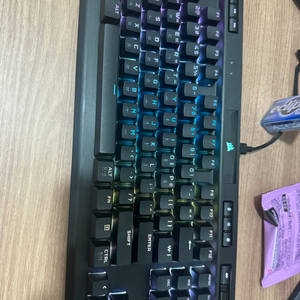 커세어 k70 rgb tkl 은축