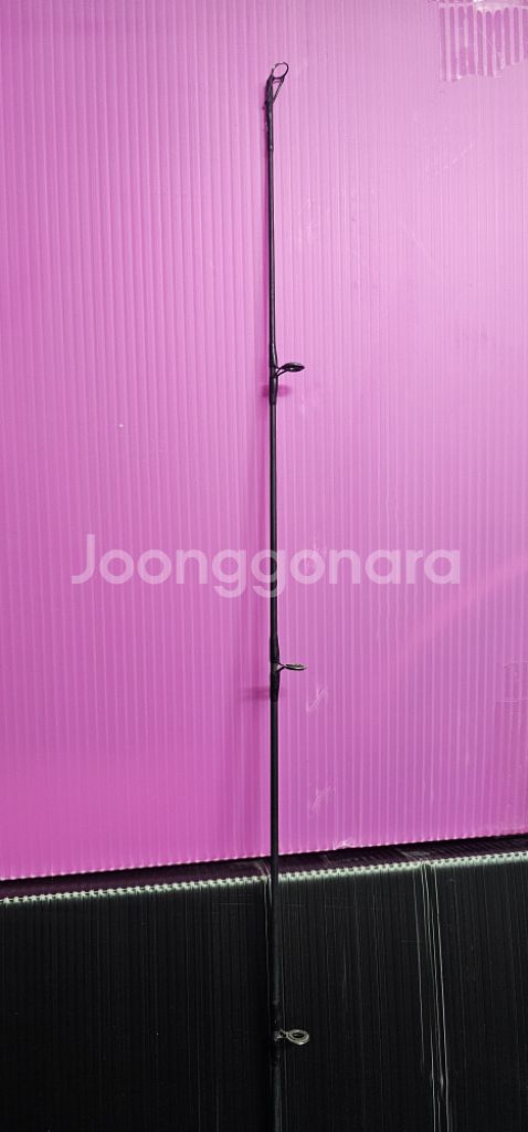 지루미스 CR722 GL3 M 낚시대 팝니다.--2