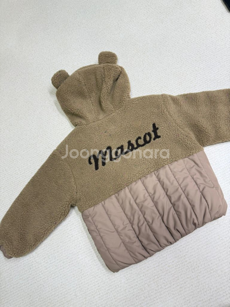 미착용) 아프리콧스튜디오 마스터콧 아우터 110--3