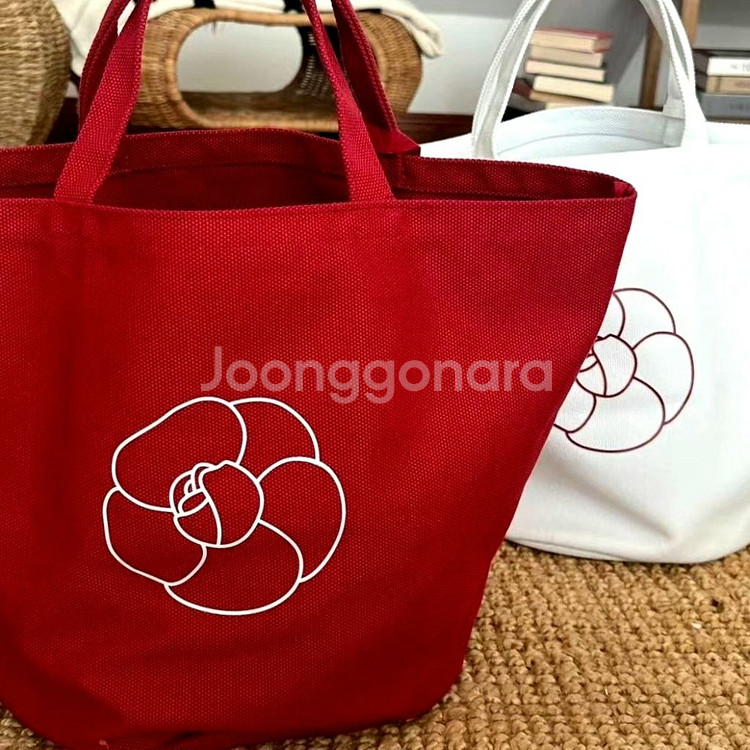 샤넬 CHANEL N1 DE CHANEL 까멜리아 토트--1