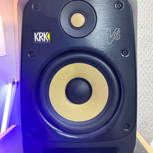 KRK V6S4 검정색 1조=2통