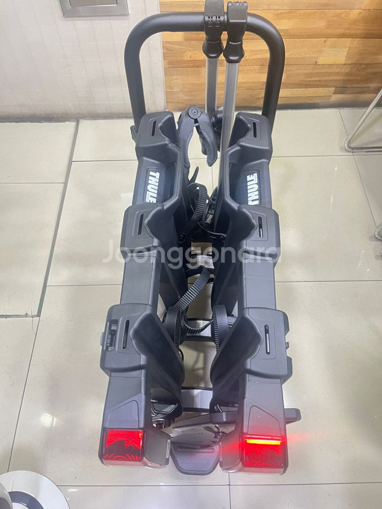 툴레 고급 3단 자전거 캐리어--2