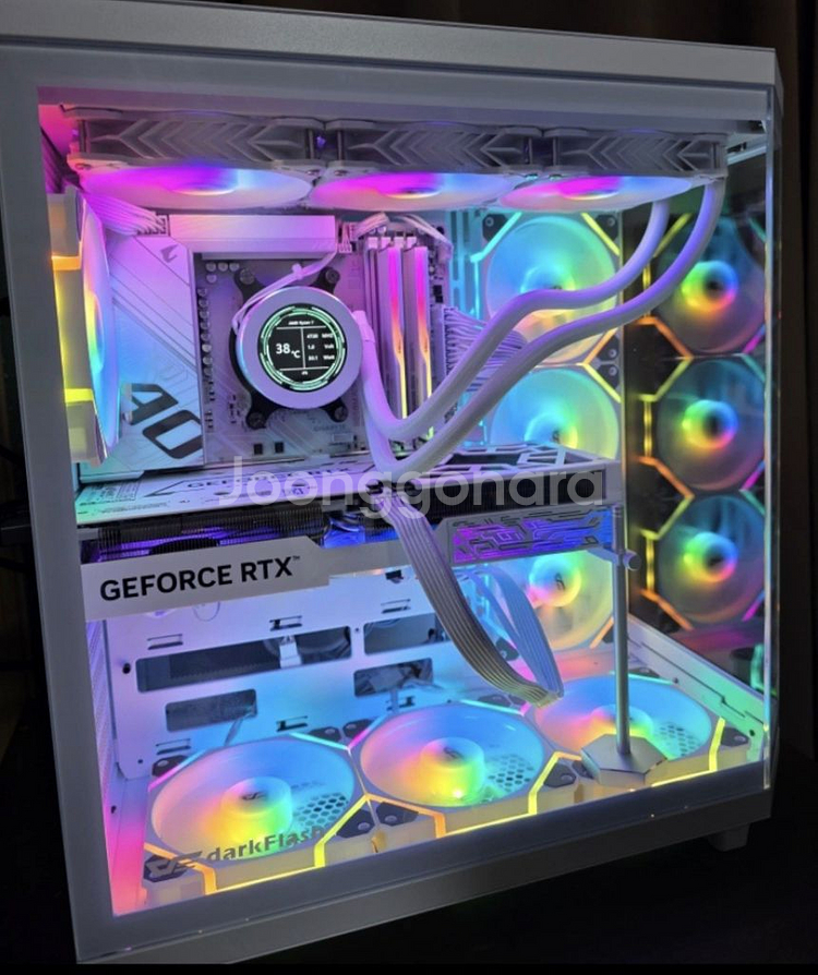 9800X3D RTX5080 본체 팝니다--0