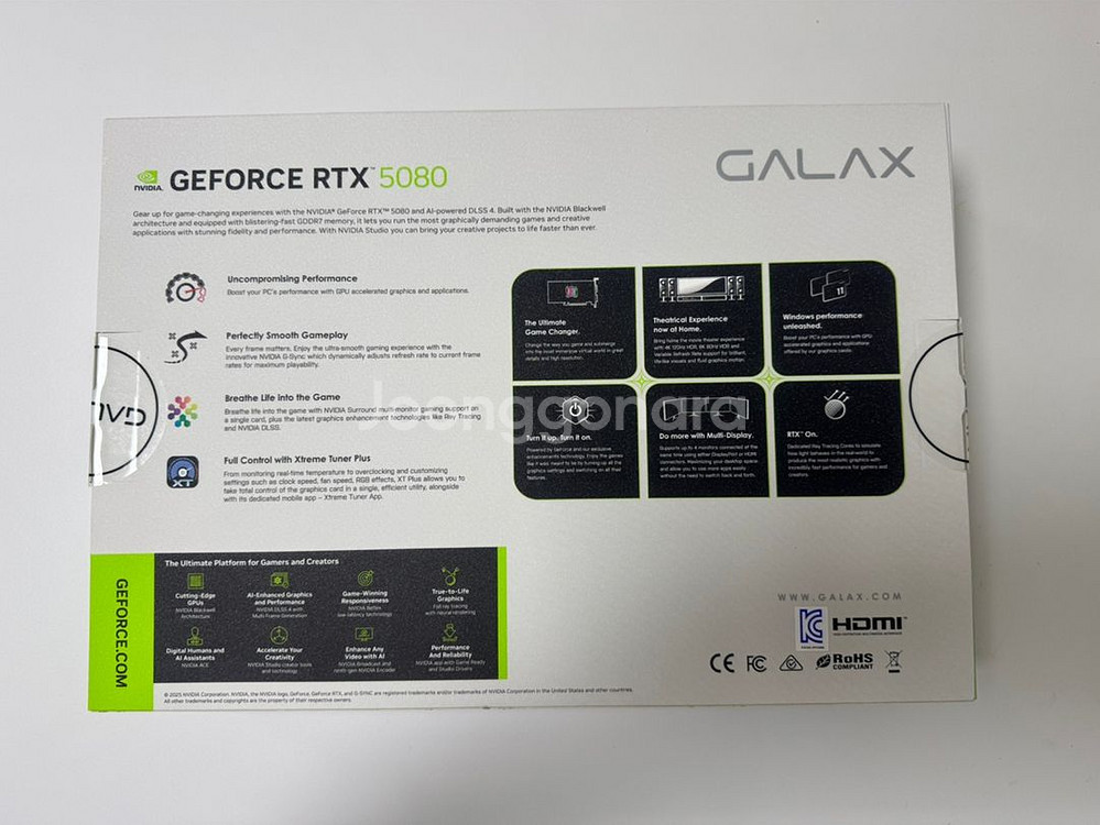 갤럭시 RTX5080 화이트 미개봉 새상품--1