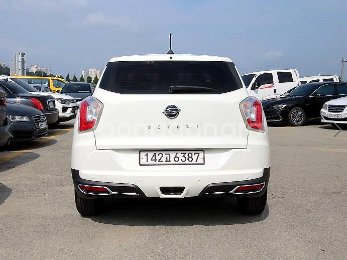 @19년식 티볼리 아머 1.6 가솔린 TX 전국최저가--3