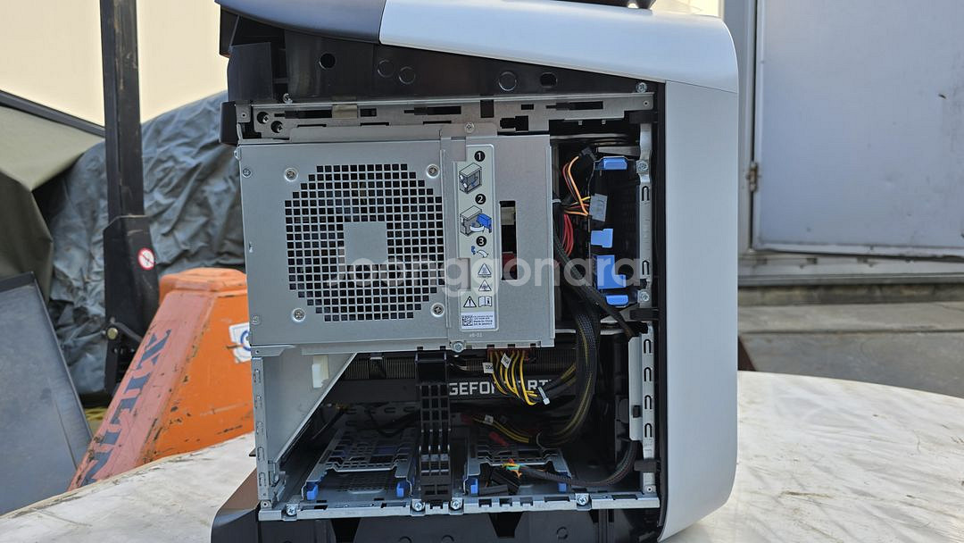 DELL 에일리언웨어 Aurora R12 게이밍--3