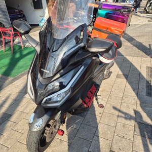 포르자350cc 23년식