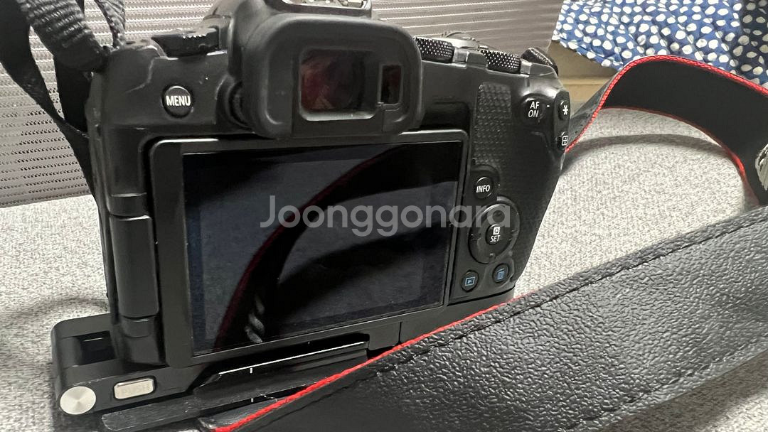 Canon EOS R8 풀박구성 + v90 256gb--1