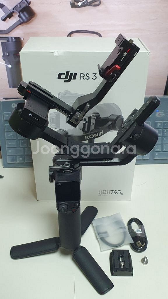 DJI RS3 MINI 짐벌--0