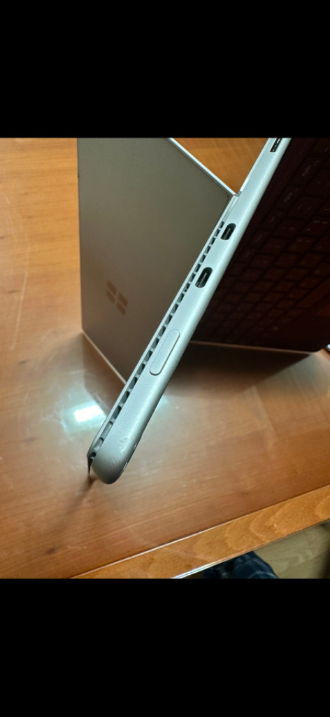 서피스프로8 i5 판매합니다(타입커버고장,블투키보드,정--8