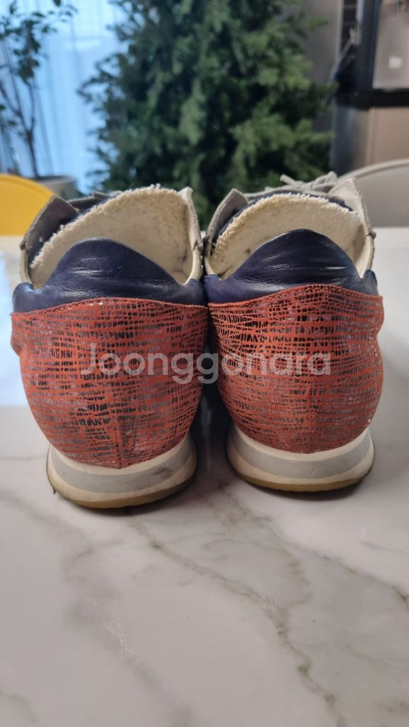 필립모델 스니커즈42--3