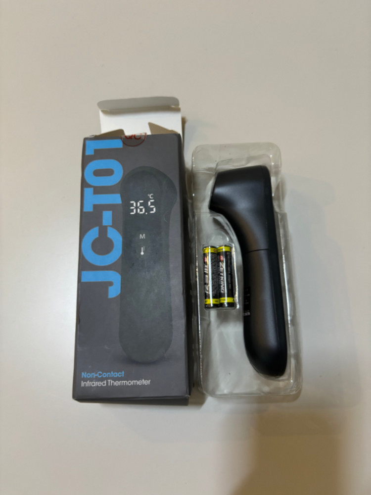 아큐템 비접촉 적외선 온도계 JC T01 이미지