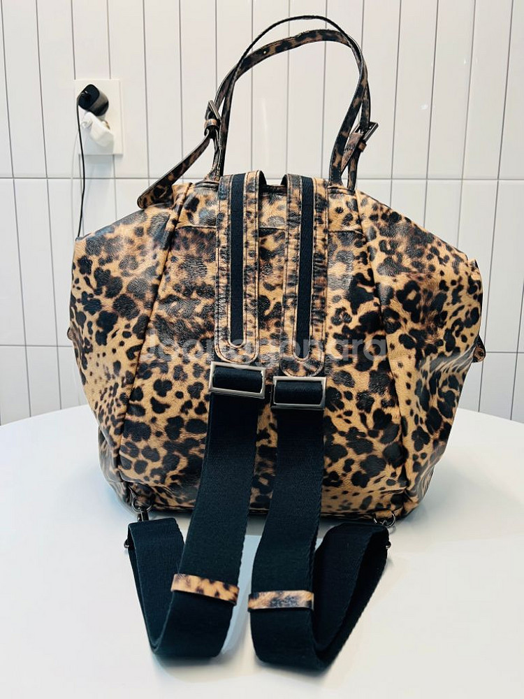 H by 이카트리나 호피 백팩--1