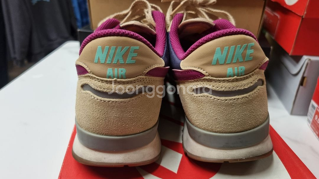 나이키 볼텍스 275--3