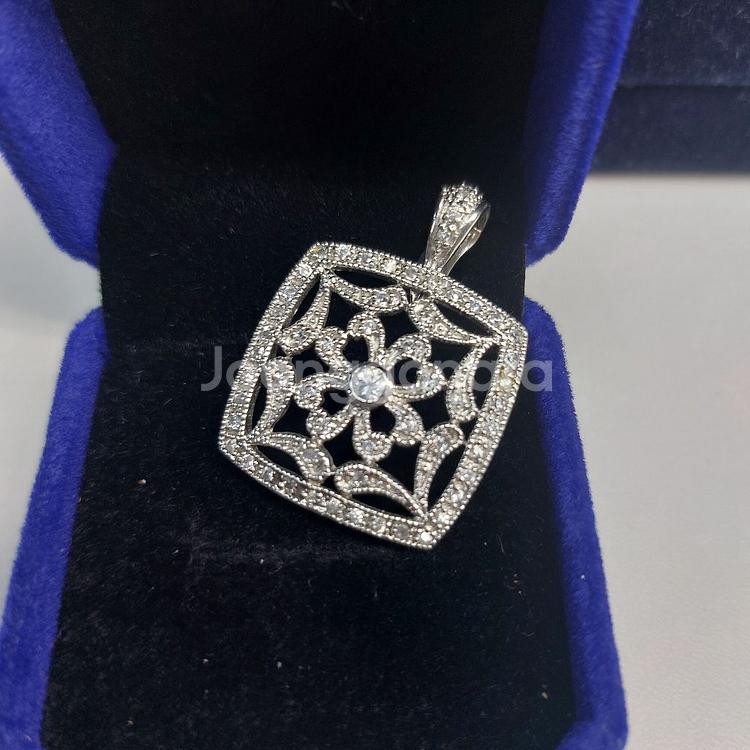 실버 스퀘어 펜던트--1