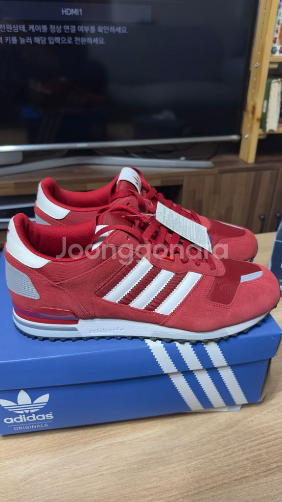 아이다스 zx700 색상: 빨강, 사이즈: 280 새것--3