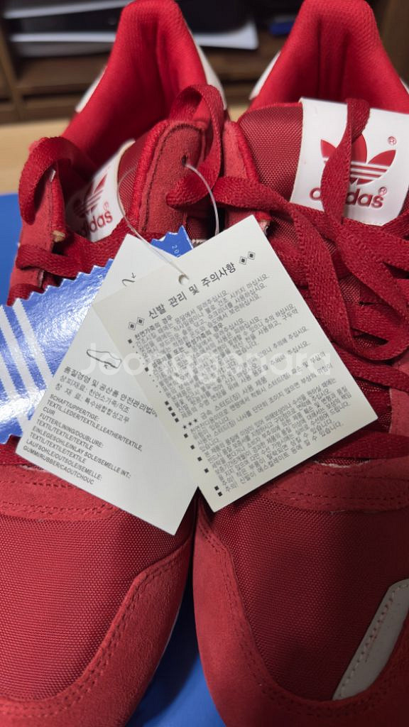 아이다스 zx700 색상: 빨강, 사이즈: 280 새것--9
