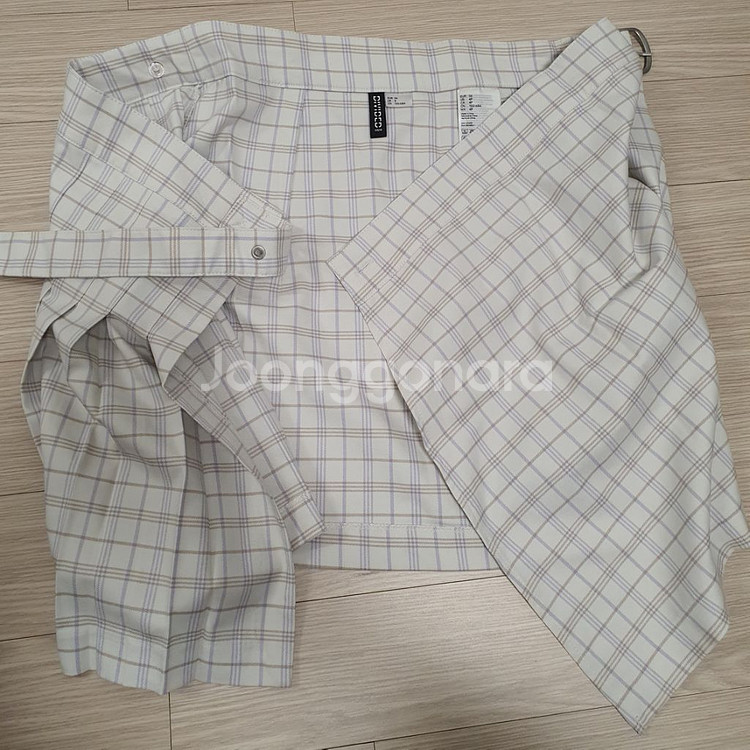 새상품) H&M 테니스 랩 스커트 (EUR 36사이즈)--3