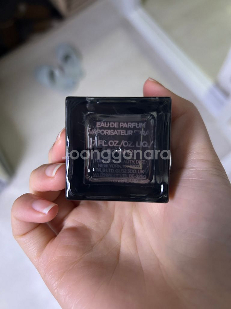 톰포드 오드우드 50ml 판매합니다--3