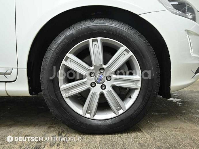 @17년식 XC60(1세대) D4 섬멈 전국최저가격--4