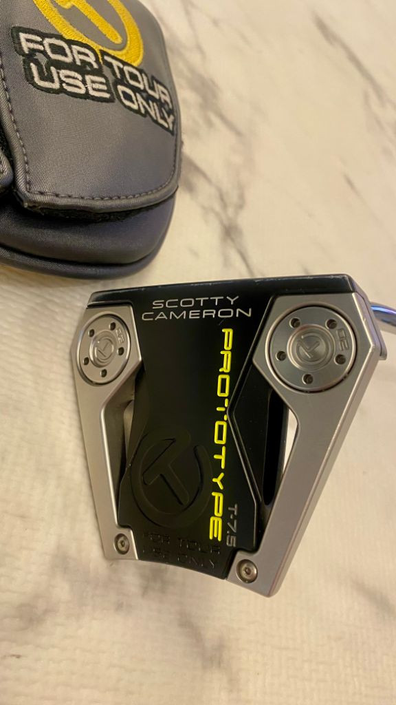 스카티카메론 써클티 퍼터 팬텀 X 17 프로토타입 이미지