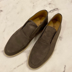 로로피아나)오픈워크 스웨이드 부티(42)