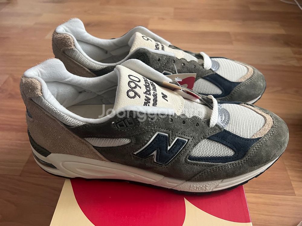 뉴발란스 990v2 그레이 탄--1